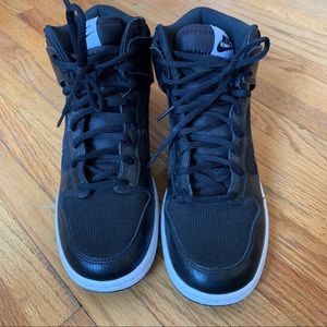 Women’s black nike dunk high tops (white sole)